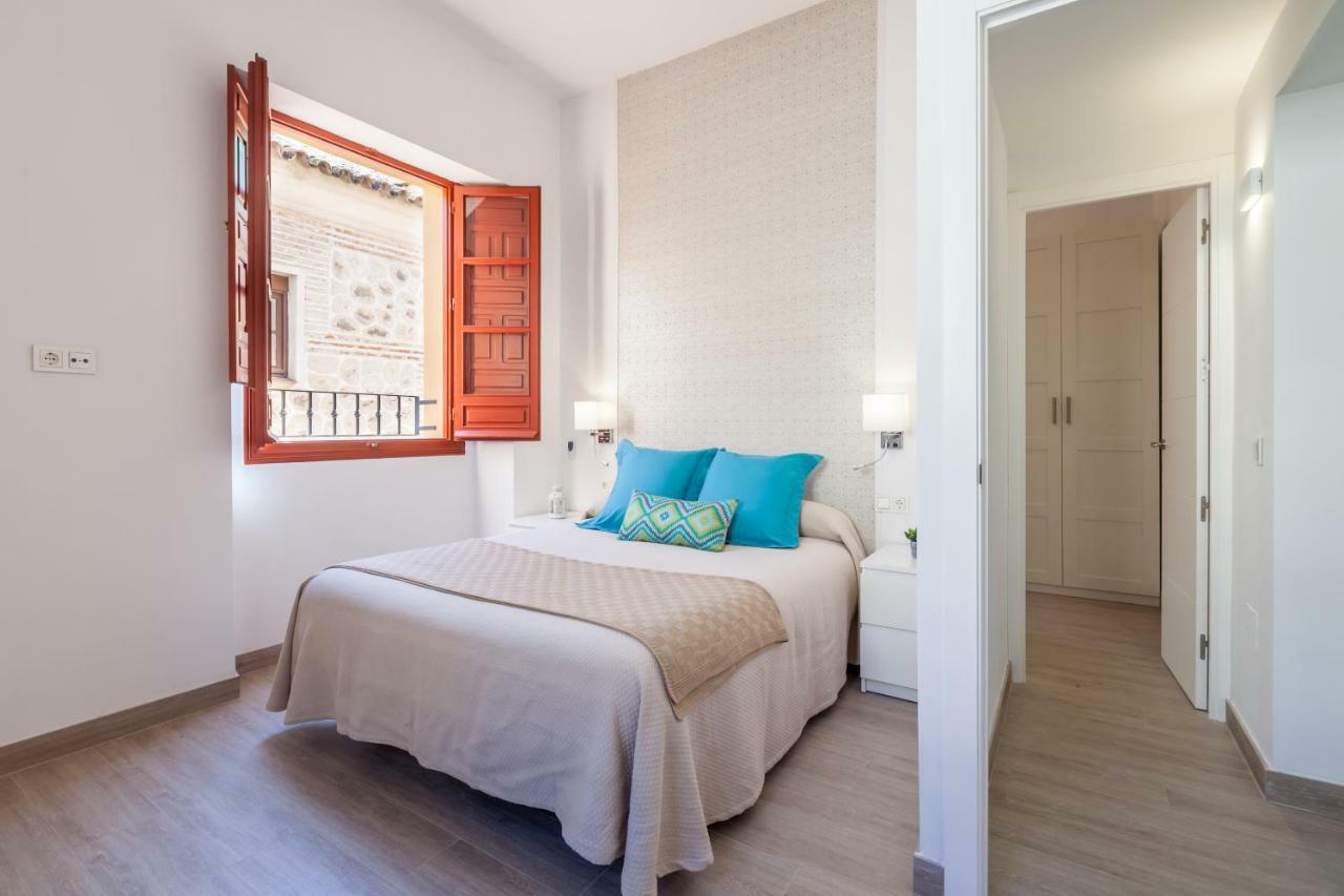 Centro, 3bd Y 2ba, 1min Catedral, Duplex De Lujo Apartment Sevilla